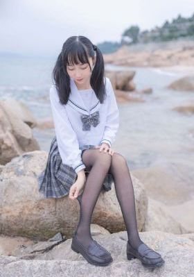 穿警服的那些女孩儿